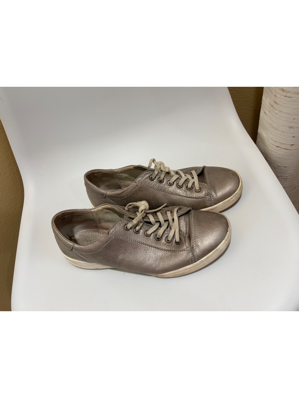 Josef Seibel Leather Comfort Sneaker EUR 41/US 10 Gunmetal Bronze shoes